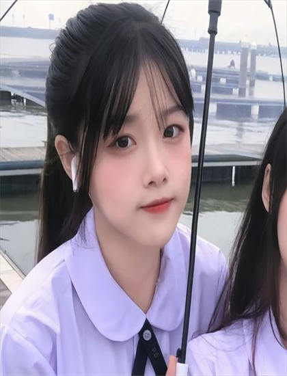 反思的《漂亮男孩》电影与电视剧比较：媒介差异与叙事特点